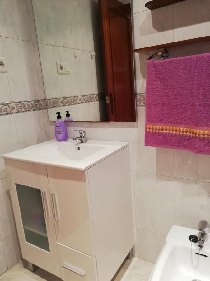 Casa Gueelito Apartment Candas Bagian luar foto